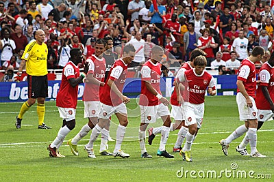 arsenal-goal-celebration-thumb15396202.jpg