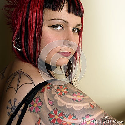 BEAUTIFUL TATTOO GOTH GIRL (click image to zoom)