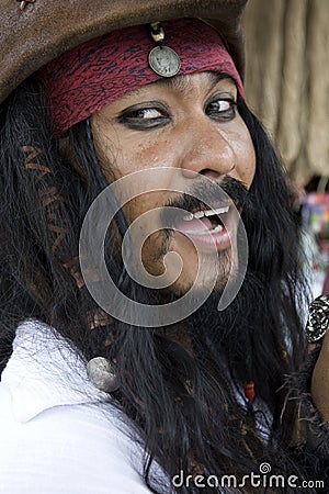 johnny depp pirates of the caribbean costume. Johnny+depp+pirates+of+the
