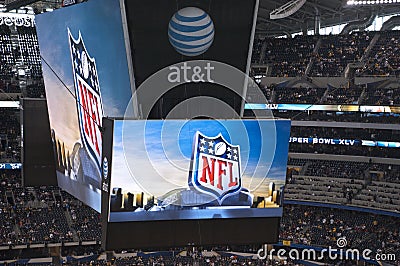 cowboys-stadium-scoreboard-video-screen-thumb18247340.jpg