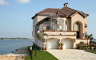  Dream House on Dream House Near The Lake Stock Photography   Image  2846372