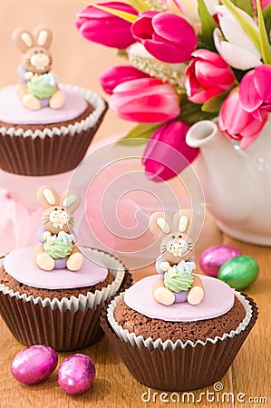simple easter bunny cupcakes. EASTER BUNNY CUPCAKES (click