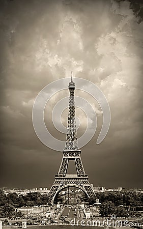 Free Eiffel Tower Picture Sepia on Stock Photography  Eiffel Tower Sepia Toned  Image  25263462