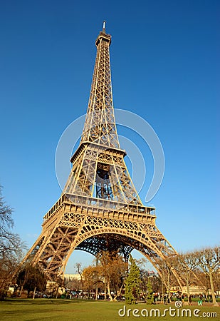 Eiffel Tower Picture on Eiffel Tower  Side View