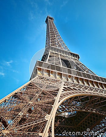 Printable Picture Eiffel Tower on Eiffel Tower Wajan Dreamstime Com Id 19399499 Level 2 Size 14475 Kb 10