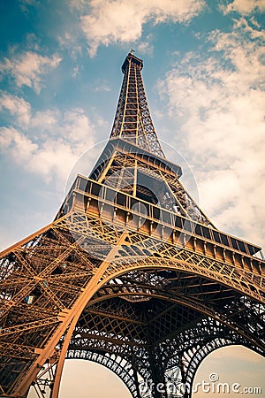 Eiffel Tower Pictures  Information on Eiffel Tower  Click Image To Zoom