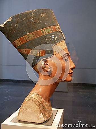 yalty free stock photos: famous bust of nefertiti 