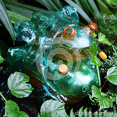 Frogs Plastic Sculptures Pet Art