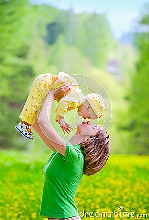Mother with baby in the park Royalty Free Stock Images - Image: 14544659