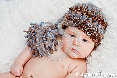 Knitted Baby Hats  Sale on Knitted Newborn Hats   Patterns For Knitting Hats