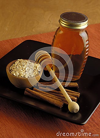 Oatmeal, Honey And Cinnamon Royalty Free Stock Photos