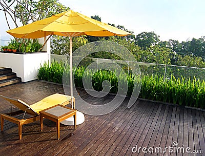 Patio Table Wood on Home   Stock Photography  Outdoor Patio In Wood Deck