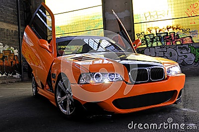Sports Cars on Orange Sport Car With Window Reflections And Door Opened Up Durrection