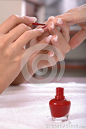 red nail polish. RED NAIL POLISH APPLICATION