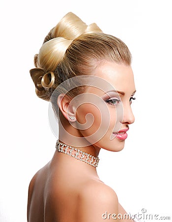 wedding hairstyle pictures. STYLE WEDDING HAIRSTYLE (click image to zoom)