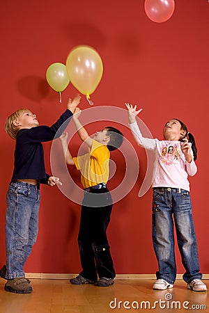 **~~ ~~** children-playing-with-ballons-thumb7064999.jpg